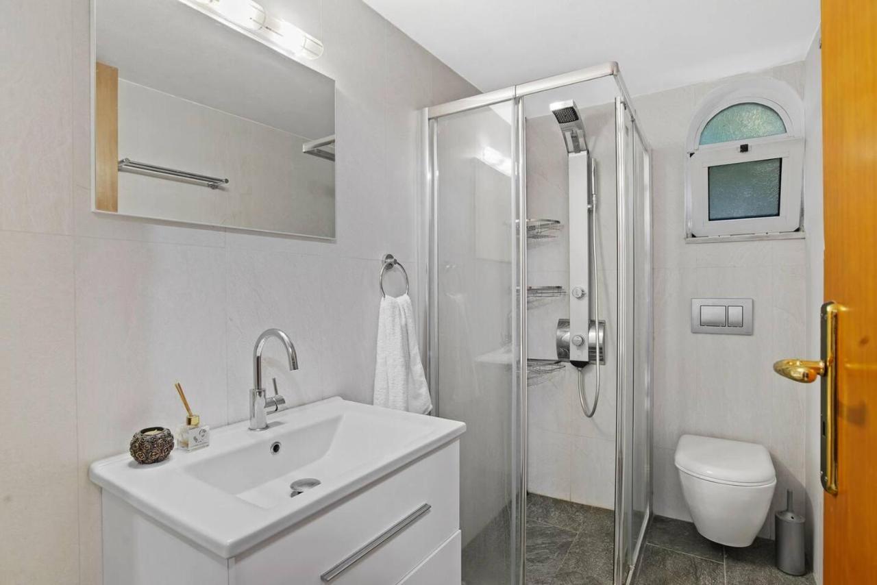 Superior Apartment - Overlooking Chania-With Pool Chania  Exterior photo